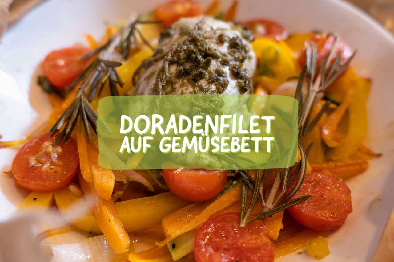 Doradenfilet Auf Feinem GemüSe Aus Dem Herzen Vom Wirsing Mit Streifen ...